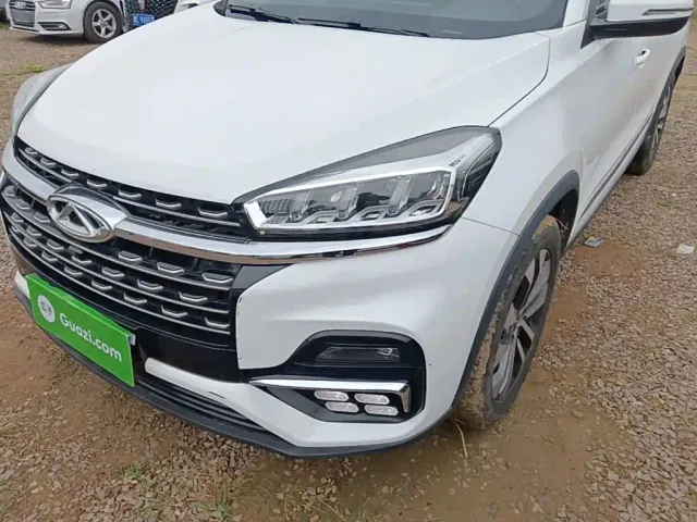 Chery Tiggo 8 — Фото автомобиля 23