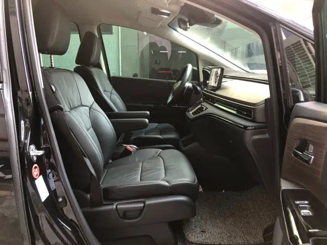 Honda Odyssey — Фото автомобиля 16
