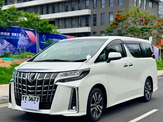 Фотография автомобиля — Toyota Alphard