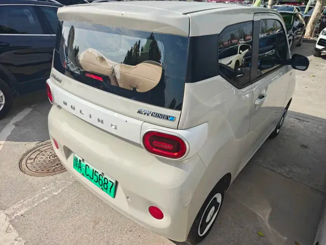 Wuling Hongguang Mini EV — Фото автомобиля 5
