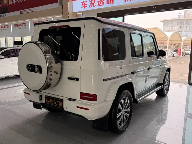 Mercedes-Benz G-Class — Фото автомобиля 5