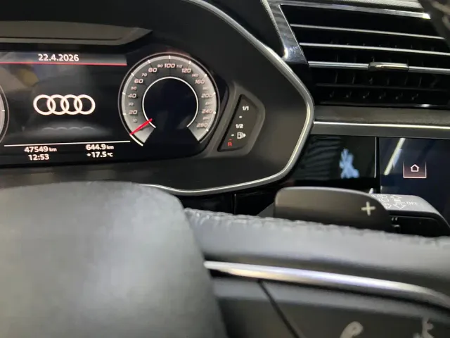 Audi Q3 — Фото автомобиля 23