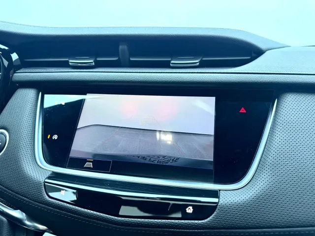 Cadillac XT5 — Фото автомобиля 24