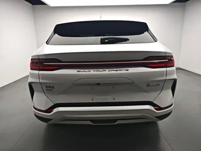BYD Song PLUS — Фото автомобиля 5