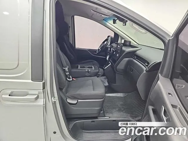 Hyundai Staria — Фото автомобиля 19
