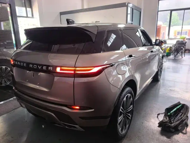 Land Rover Range Rover Evoque — Фото автомобиля 6