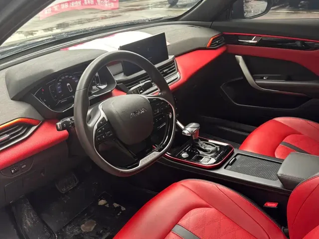 Dongfeng Yixuan — Фото автомобиля 10