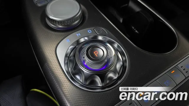 Genesis GV60 — Фото автомобиля 8