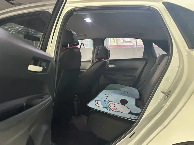 Honda Fit — Фото автомобиля 4