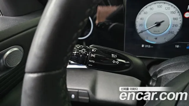 Hyundai Avante CN7 — Фото автомобиля 26