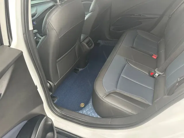 Buick Velite 6 — Фото автомобиля 10