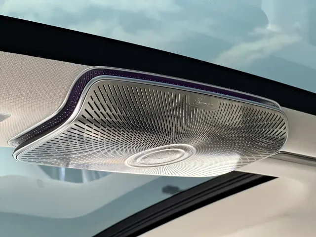 Mercedes-Benz S-Class — Фото автомобиля 20