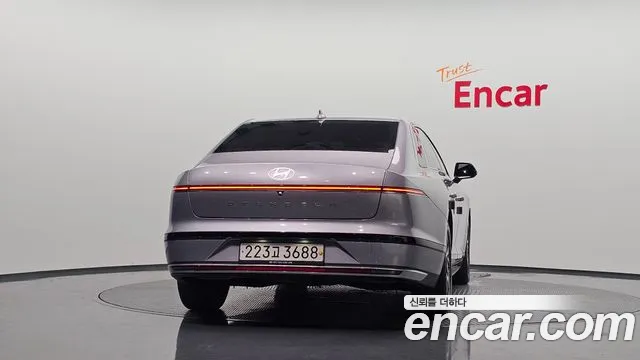 Hyundai Grandeur GN7 — Фото автомобиля 4