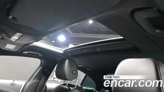 Mercedes-Benz CLS-Class — Фото автомобиля 14