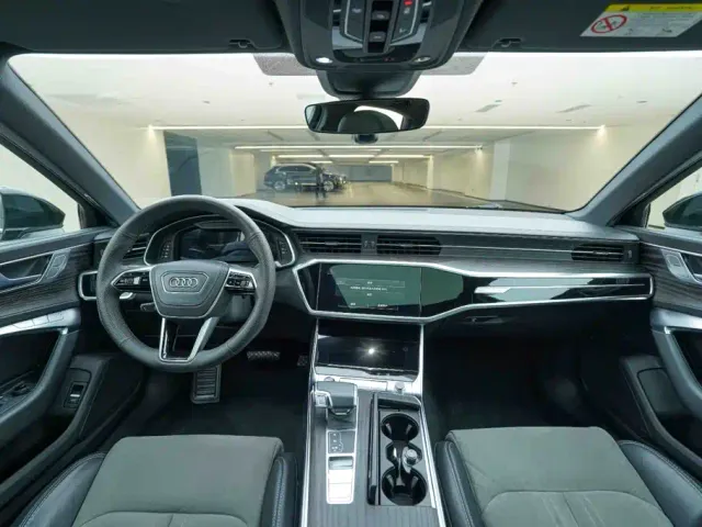 Audi A6L — Фото автомобиля 18