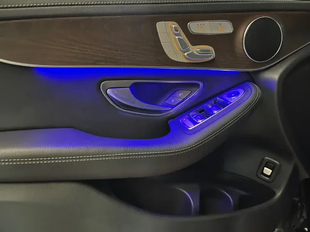 Mercedes-Benz Mercedes-Benz GLC 2022 Facelift II GLC 260 L 4MATIC Sport Model — Фото автомобиля 9