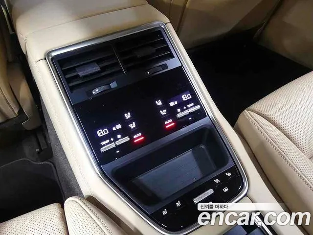 Porsche Panamera — Фото автомобиля 13