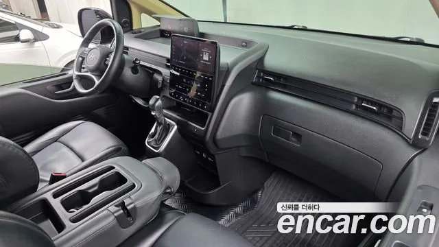 Hyundai Staria Staria Карго 3 места — Фото автомобиля 6