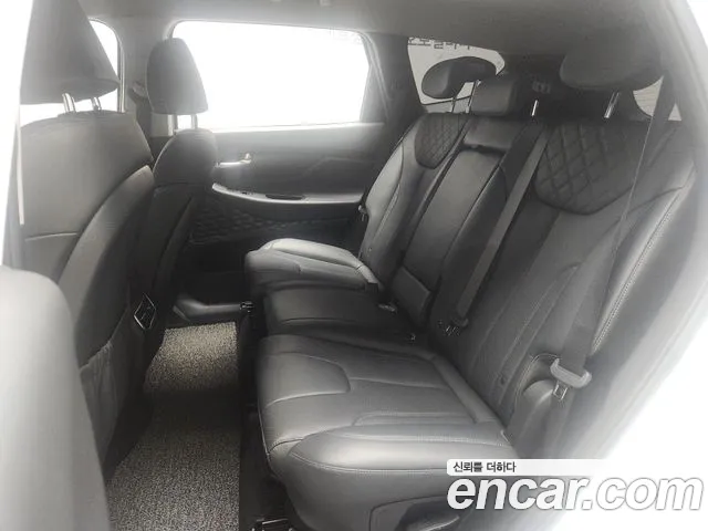 Hyundai Santafe Новый Santa Fe Бензин 2.5T 2WD — Фото автомобиля 19