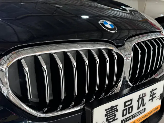 BMW 5 Series — Фото автомобиля 4