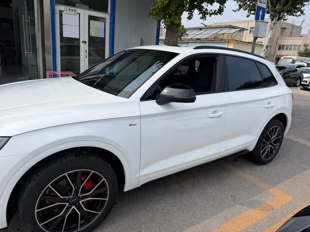 Audi Q5L — Фото автомобиля 2