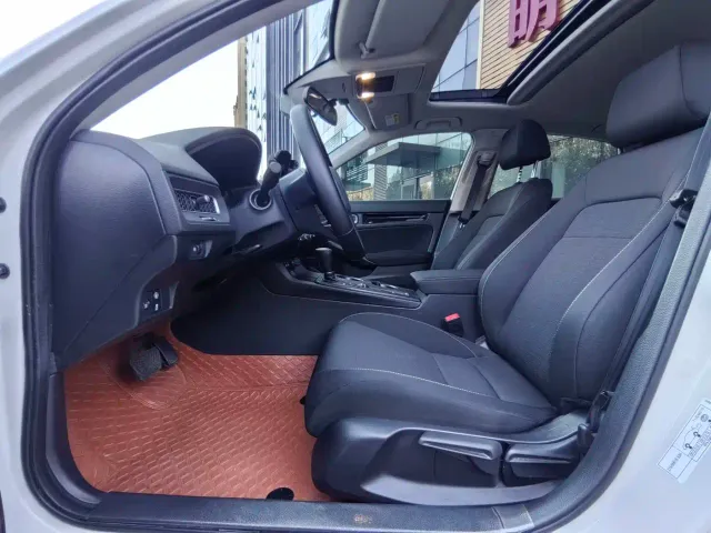 Honda Civic — Фото автомобиля 7