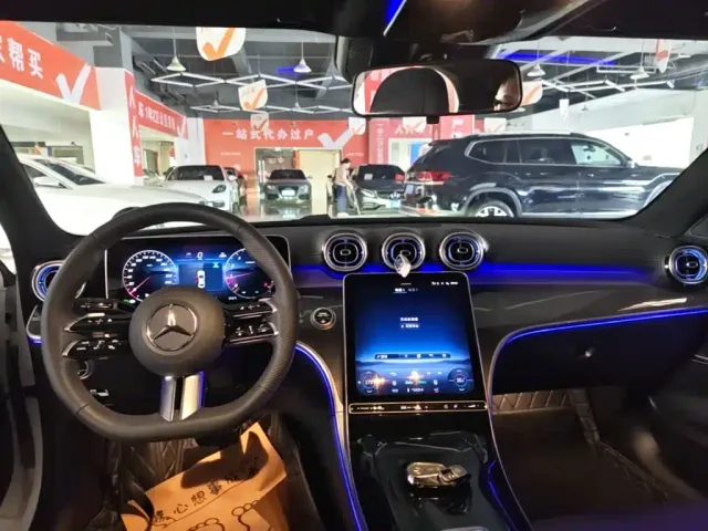 Mercedes-Benz C-Class — Фото автомобиля 12