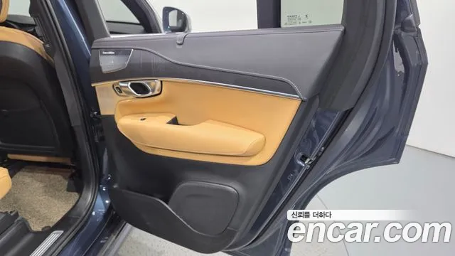 Volvo XC90 2nd Gen — Фото автомобиля 14