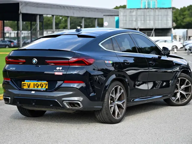 BMW X6 — Фото автомобиля 5