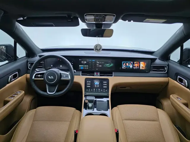 Li Auto ONE — Фото автомобиля 13