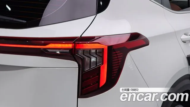 Kia Seltos New — Фото автомобиля 8