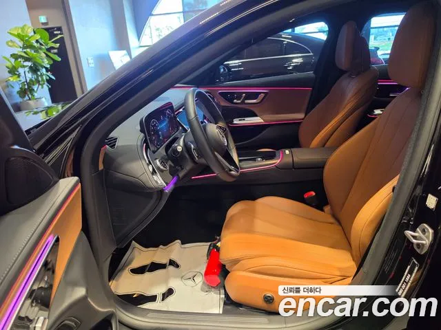 Mercedes-Benz E-Class W214 — Фото автомобиля 11