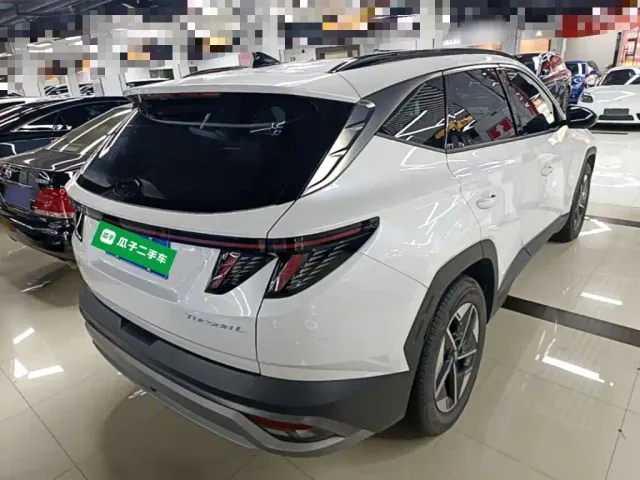 Hyundai Tucson — Фото автомобиля 6