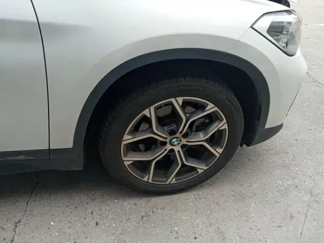 BMW X1 — Фото автомобиля 6