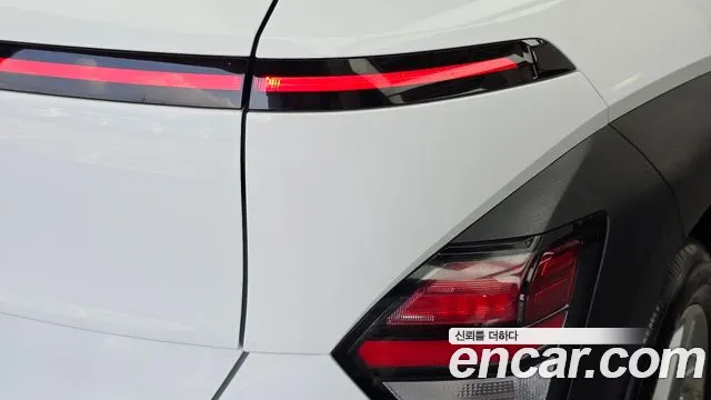 Hyundai Kona — Фото автомобиля 8