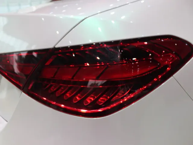 Mercedes-Benz C-Class — Фото автомобиля 7