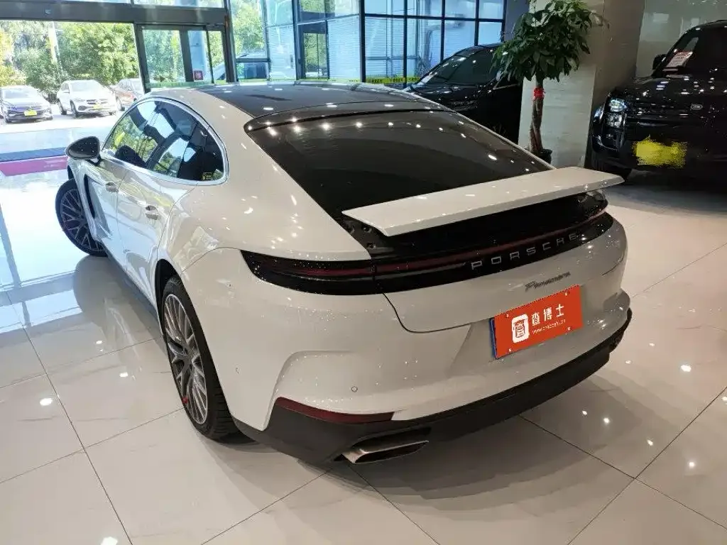 Porsche Panamera — Фото автомобиля 4