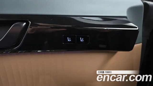 Hyundai Grandeur GN7 — Фото автомобиля 24