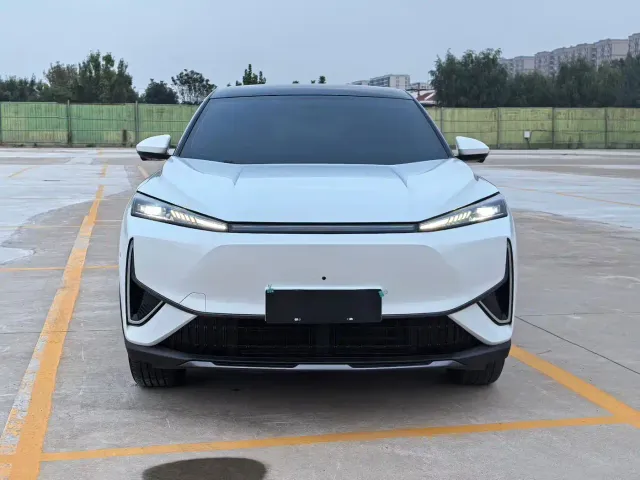 Dongfeng Fengshen L7 — Фото автомобиля 2