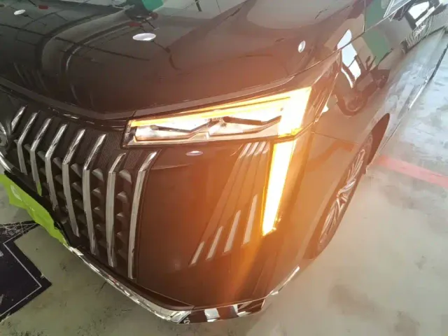 GAC Trumpchi M8 — Фото автомобиля 23