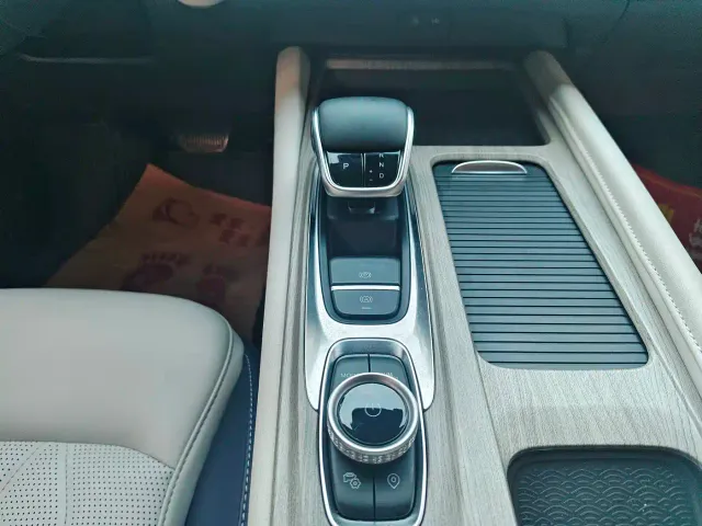 Chery Arrizo 8 — Фото автомобиля 8