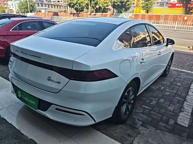 BYD Qin PLUS — Фото автомобиля 6