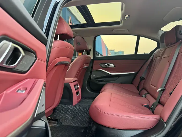 BMW 3 Series — Фото автомобиля 16