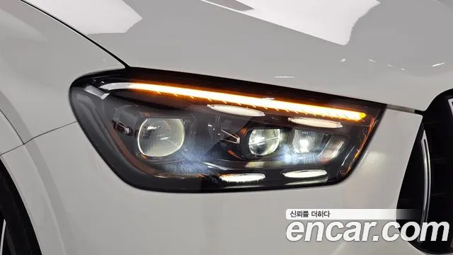Mercedes-Benz GLE-Class — Фото автомобиля 18