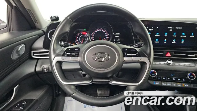 Hyundai Avante CN7 — Фото автомобиля 15
