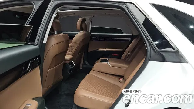 Hyundai Grandeur GN7 — Фото автомобиля 12