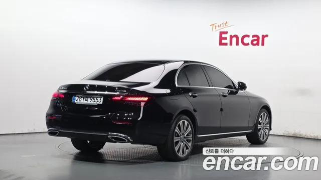 Mercedes-Benz E-Class W213 — Фото автомобиля 2