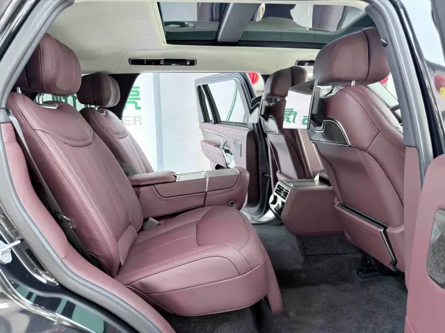 Land Rover Range Rover — Фото автомобиля 10