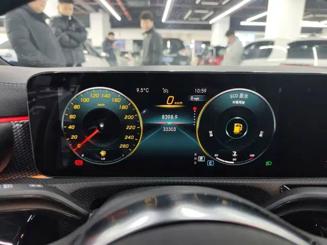 Mercedes-Benz A-Class — Фото автомобиля 3
