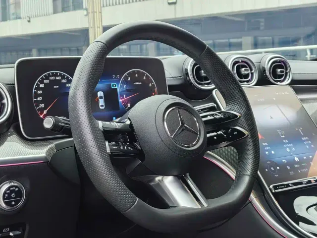 Mercedes-Benz C-Class — Фото автомобиля 9
